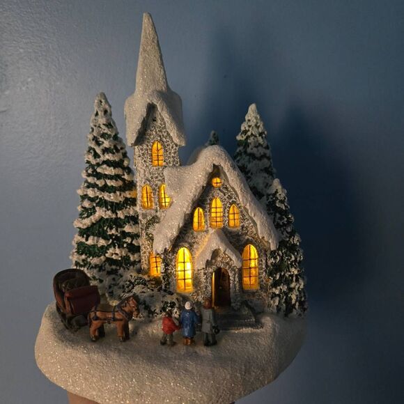 Thomas Kinkade 2008  "Winter At Mountain Chapel" Teleflora Village Lighted Works - Picture 1 of 14
